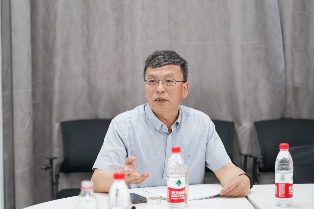 ZUO09713