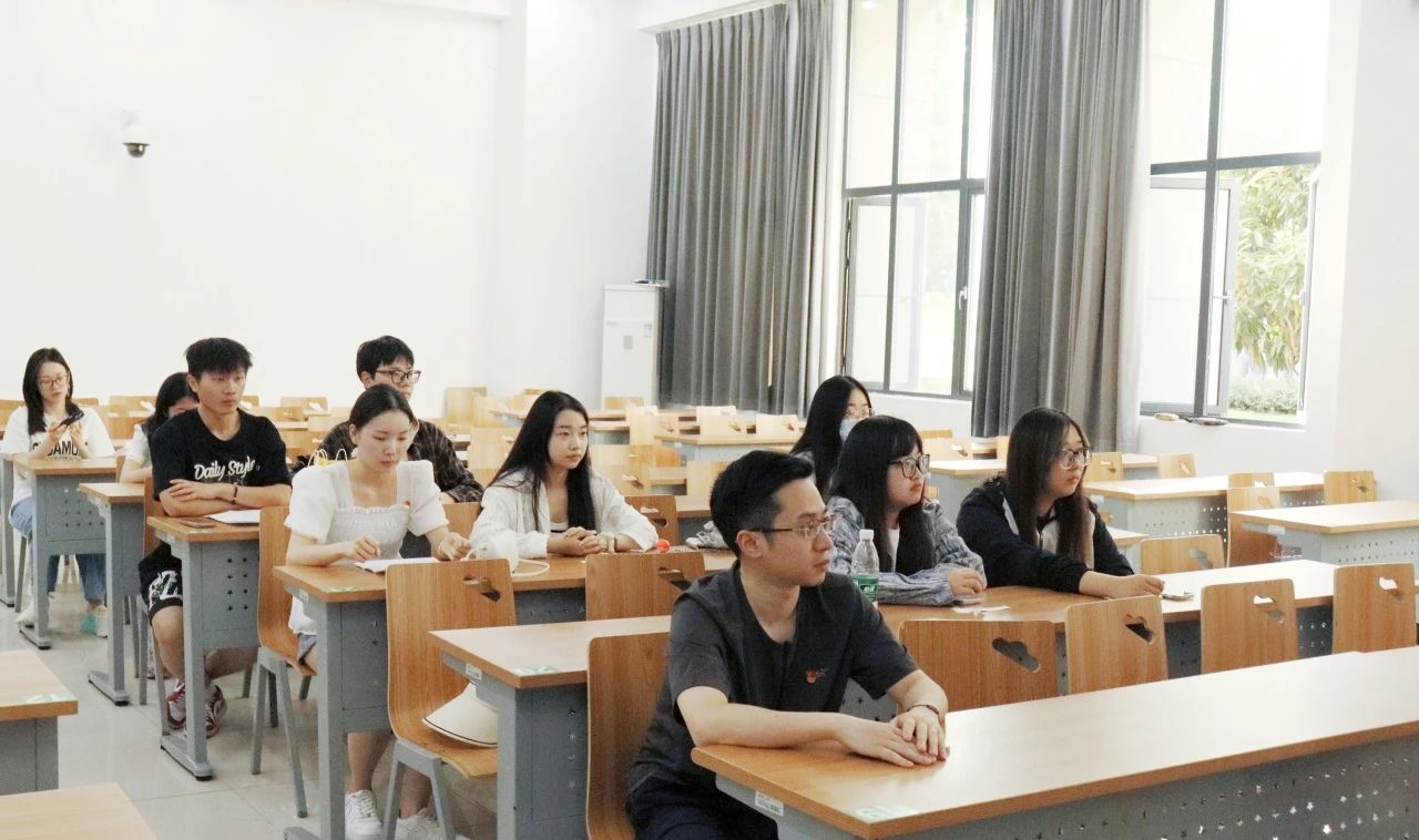 支部大会(3)